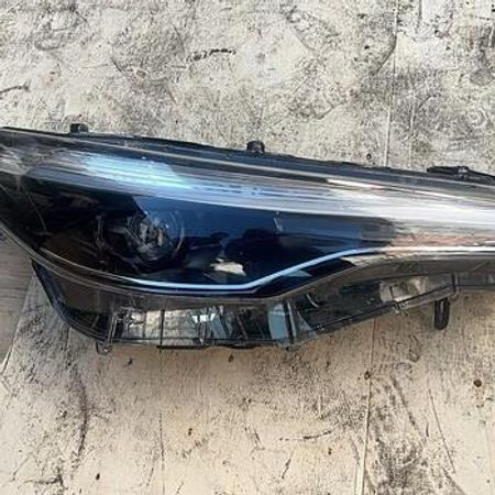 Toyota Cross farası – Ehtiyat hissələri – ucuztap.az