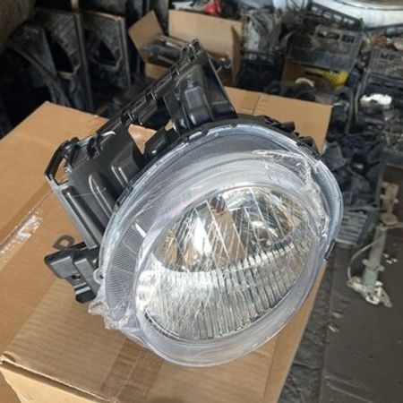 Nissan Juke qabaq farası – Ehtiyat hissələri – ucuztap.az