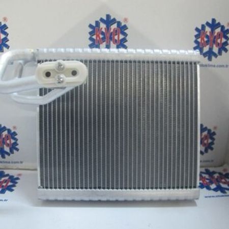 Mercedes Sprinter W906 kondisioner radiatoru – Ehtiyat hissələri – ucuztap.az