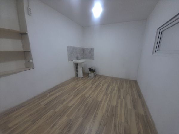Obyekt, koroğlu metrosu, 360 m²