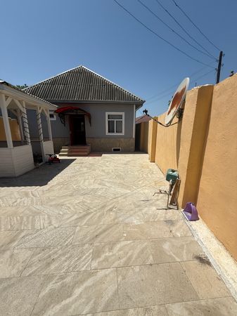 Astarada heyet evi satılır