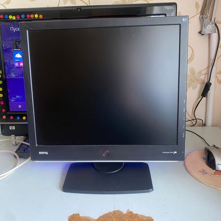 Monitor Benq 17 inç E700