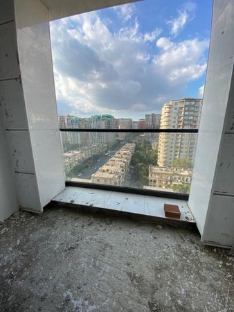 3-otaqlı Yeni tikili, Azadlıq prospekti, 137 m²