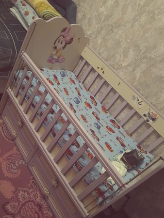 Bellis Türk uşaq beşiyi