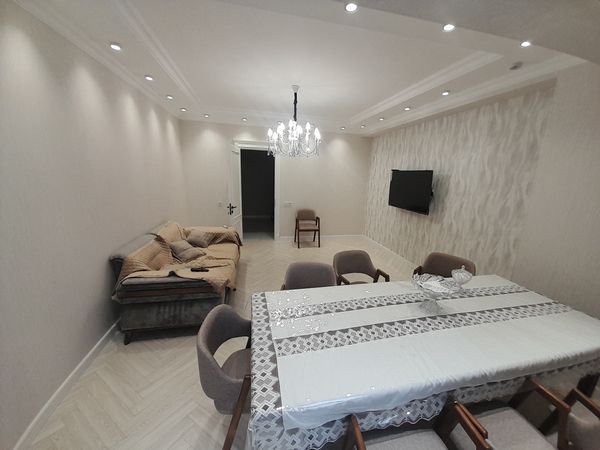 4 otaqlı yeni tikili kirayə verilir, 160 m², 28 May metrosu, Bakı