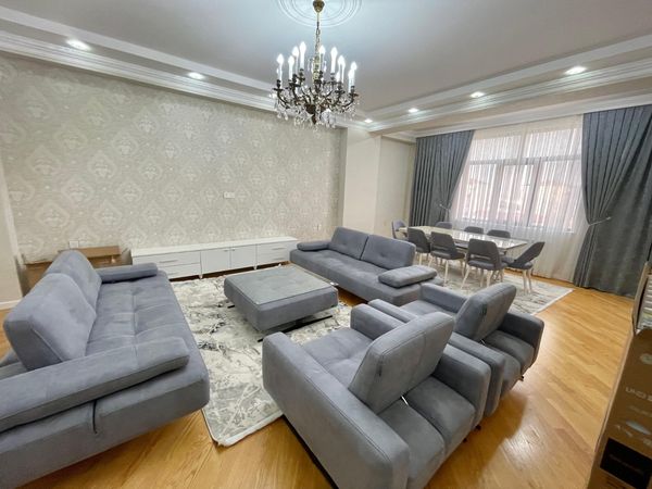 3 otaqlı yeni tikili, 160 m², Magsud Alizade küç, Bakı
