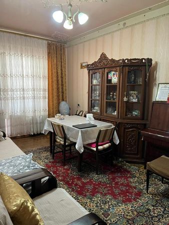 3 otaqlı köhnə tikili, 90 m², Hüseynbala Əliyev küç., Bakı