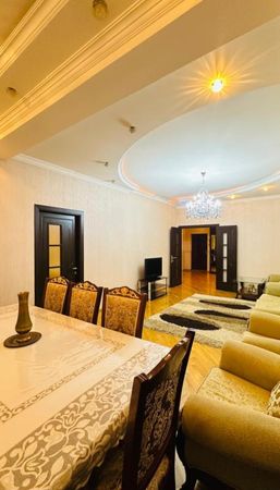 2 otaqlı yeni tikili, 70 m², Azadlıq prospekti, Bakı