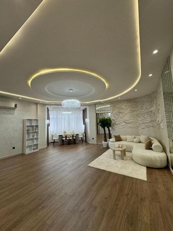2 otaqlı yeni tikili, 135 m², Təbriz küç., Bakı
