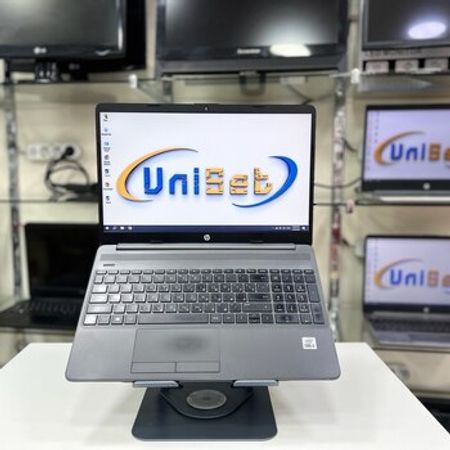 Noutbuk HP 250 G8