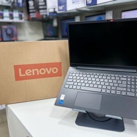 Noutbuk Lenovo V15 G4