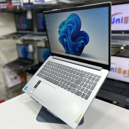 Noutbuk Lenovo İdeapad 1i