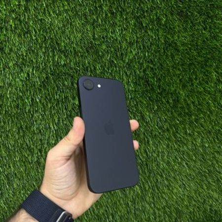 Apple iPhone 16e Black 128GB/8GB