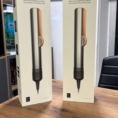 "Dyson Airstrait" feni