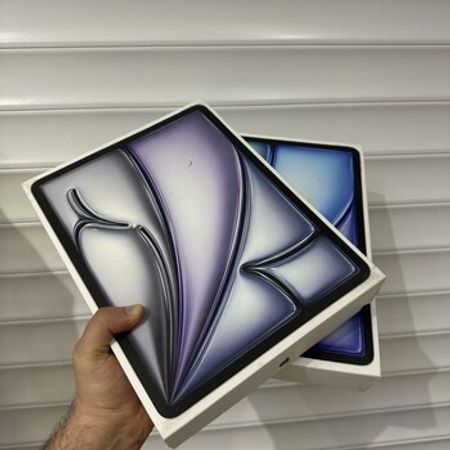 Apple iPad Air 13-inch 128GB M3 chip Wi-Fi