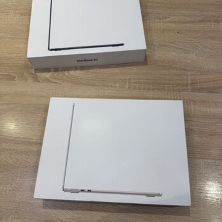 Apple MacBook Air 13-inch M4 chip 16GB/1TB