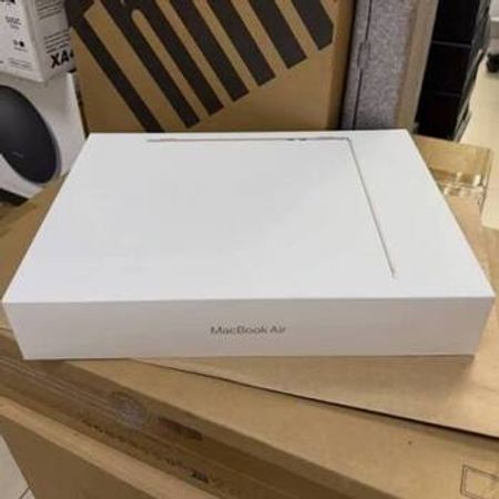 Apple Macbook Air 15-inch  M5 chip 24GB/1TB