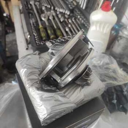 "Range Rover" turbosu