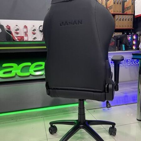 2E Gaming Chair BASAN Black​/Red Gen II