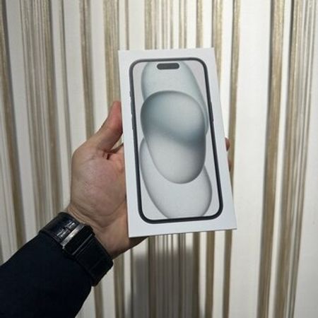 Apple iPhone 15 Black 128GB/6GB