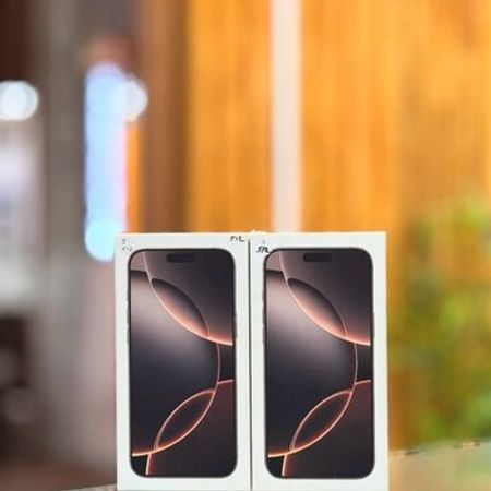 Apple iPhone 16 Pro Desert Titanium 512GB/8GB
