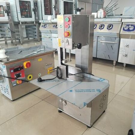 Ət mişarı "Çağdaş"