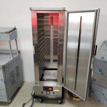 İsti banket arabası 15xGN1/1 "Empero"