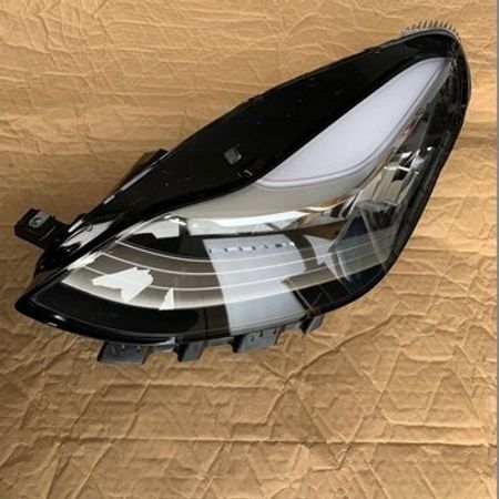 "Tesla Y, Tesla 3" faraları