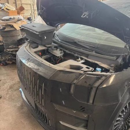 Zeekr 009 ehtiyat hissələri