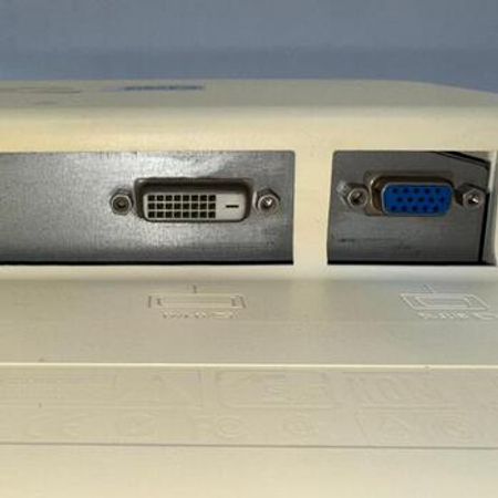 BenQ VW2230-B LCD monitoru