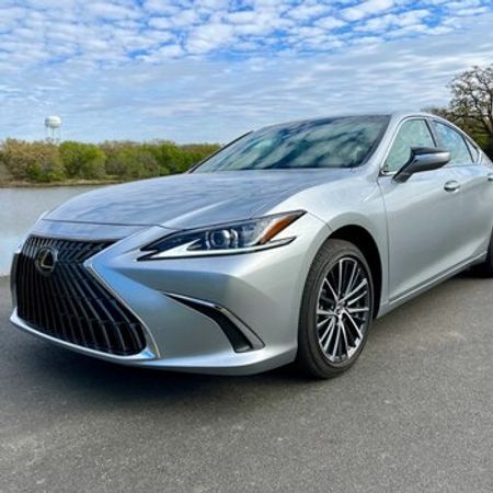 Lexus ES şüşələri