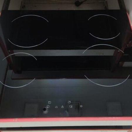 Elektrik plitə Lanova