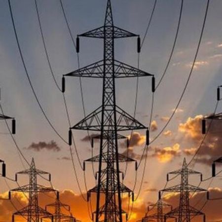 Elektrik xətlərinin çəkilməsi