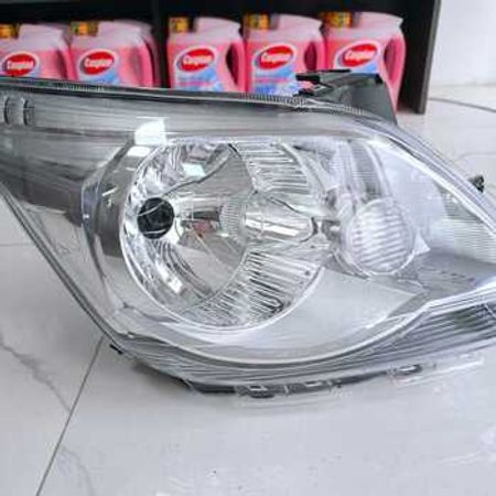 "Chevrolet Cobalt" farası