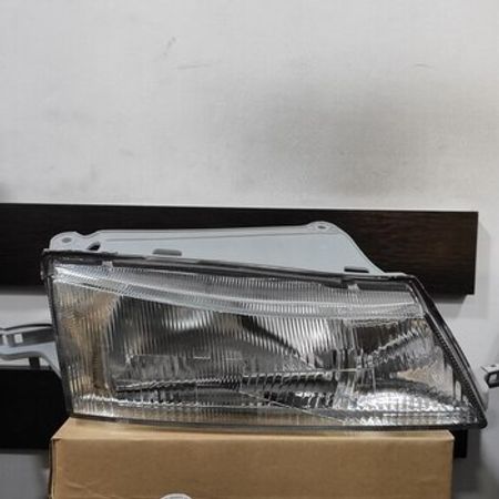 "Daewoo Nexia" farası