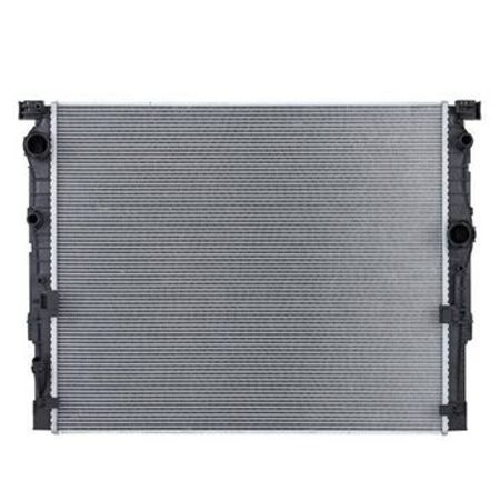 "BMW F10" radiatoru