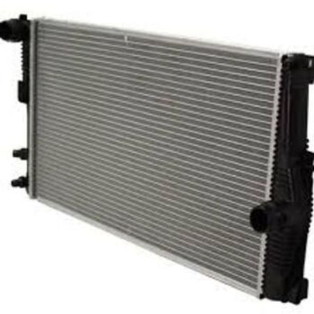 "BMW F10" radiator sitemi
