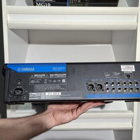 Mikşer Yamaha MG20XU