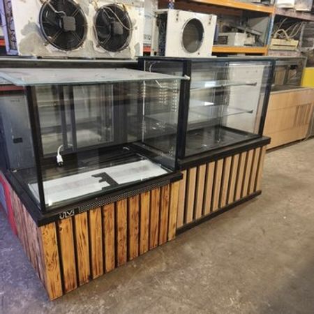 Şirniyyat vitrin soyuducusu