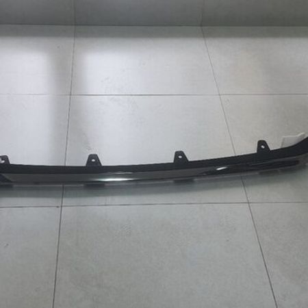 "Toyota Camry 2024 3025" ətəy lipi