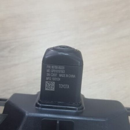 "Toyota Camry Sport Plus" arxa kamerası