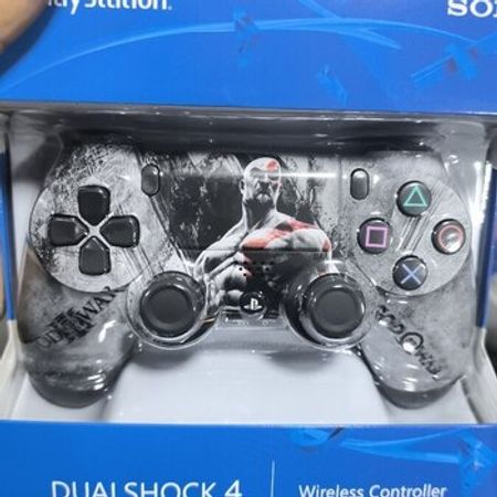 PS 4 pultu