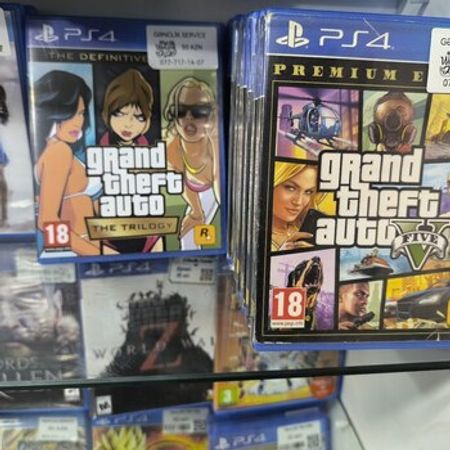 PS4 üçün GTA tirlogy oyun diski