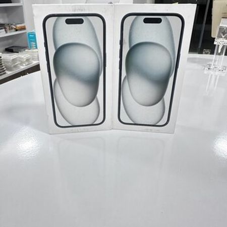 Apple iPhone 15 Black 128GB/6GB