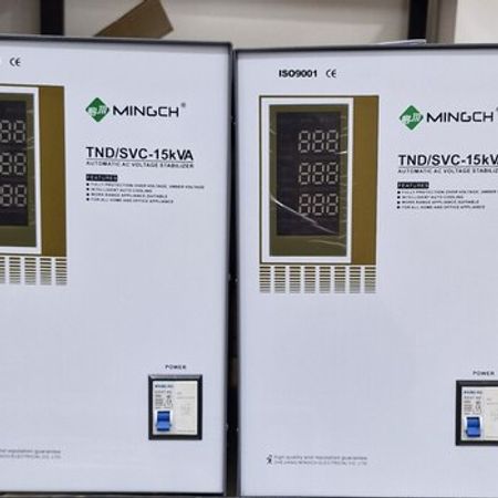 Gərginlik tənzimləyicisi TND/SVC-15kVA Avtomatik AC