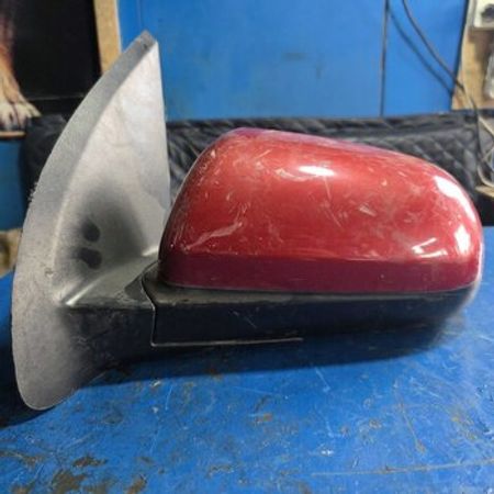 "Chevrolet" yan güzgüsü