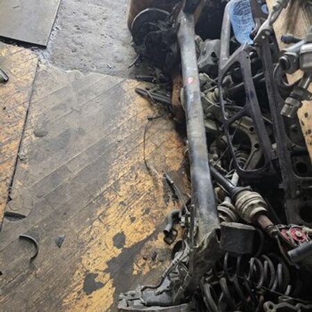 "Hyundai i20" mühərrik çərçivəaltısı