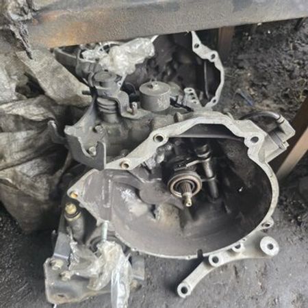 "Chevrolet Aveo" 1.2 mühərrik qutusu