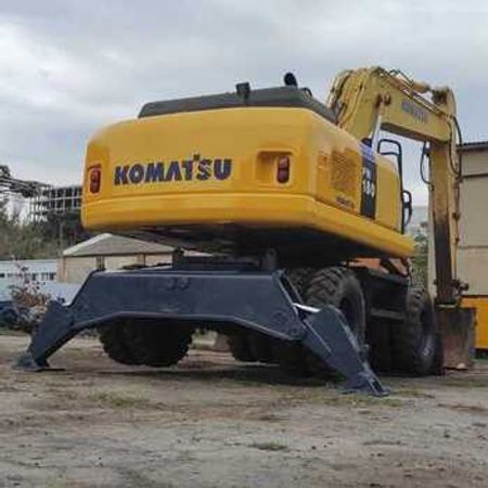Təkərli Ekskavator KOMATSU PW180-7, 19 ton, 2008-ci il – Avtobuslar və xüsusi texnika – ucuztap.az