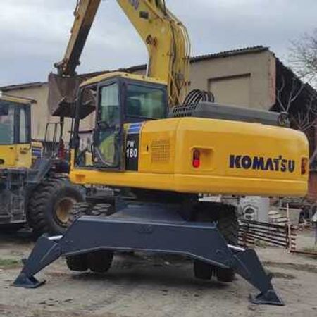Təkərli ekskavator "KOMATSU PW180-7, 19 ton, 2008-ci il" icarəsi